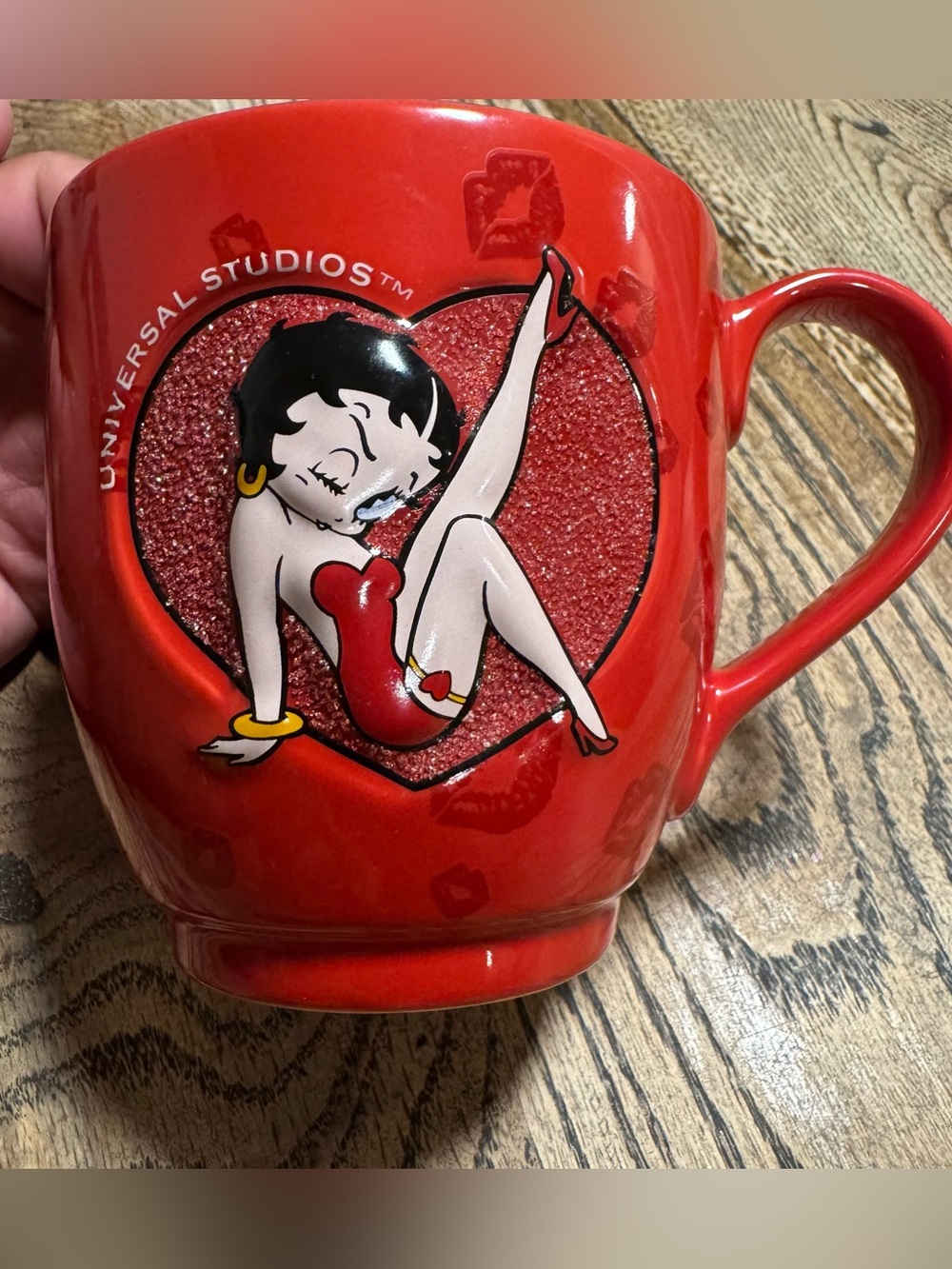 Universal Studios Betty Boop Red 3D Glitter Heart Coffee Mug Measurements In Pic